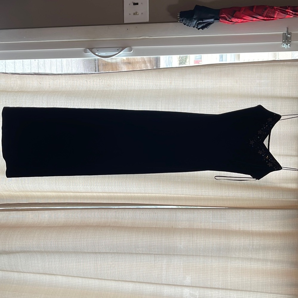 Used once nice sexy gown for a nice evening out